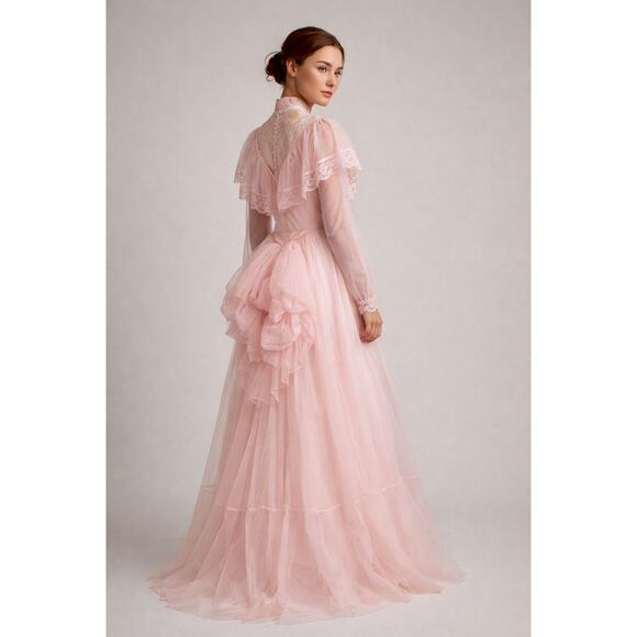 Victorian Pink Bridal Nightgown 70s Coquette Romantic Feminine Union SM MED - Picture 1 of 15